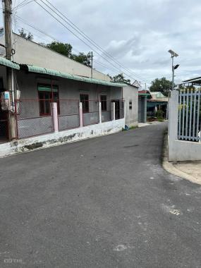 Nhà tân định, bến cát, binh dương. 100m2 SHR