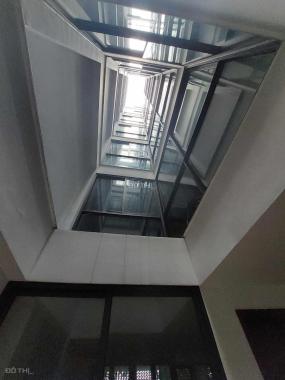 Mặt phố Vũ Miện, bán toà căn hộ 7 tầng 1 hầm, diện tích 140m2, mặt tiền 6.5mét, giá 115 tỷ