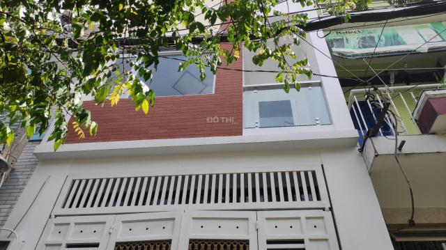Nhà mới xây 3 tầng, ô tô đỗ cửa đường Nguyễn Sơn ND, 4.5 tỷ