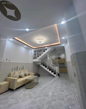 Nhà mới xây 3 tầng, ô tô đỗ cửa đường Nguyễn Sơn ND, 4.5 tỷ