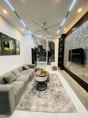 Bán nhà Lương Thế Vinh, Vỉa hè ôtô tránh, 3 mặt thoáng, nhà đẹp 40mX5T 6,25 tỷ
