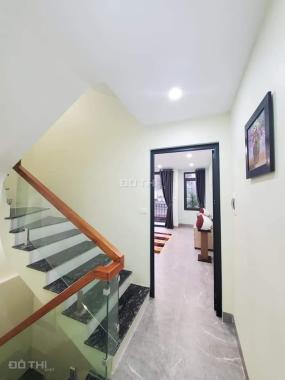 Bán nhà ngõ 34 phố âu cơ nhà đẹp miễn chê vào là mê