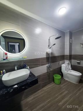 Bán nhà ngõ 34 phố âu cơ nhà đẹp miễn chê vào là mê