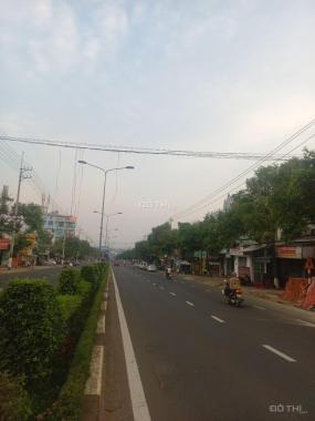 CHÍNH CHỦ BÁN LÔ ĐẤT 2 MẶT TIỀN ĐƯỜNG PHẠM VĂN ĐỒNG