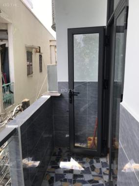 Nguyễn Văn Linh, P Bình Thuận, Q7. Trệt lầu, 3.5m x 10m, Chỉ sẹc 1, ngay đầu hẻm. Sổ HR.
