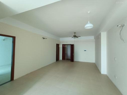 Cho thuê CHCC Báo công an nhân dân mặt đường Nghiêm Xuân Yêm - Nguyễn Xiển. DT 94m2