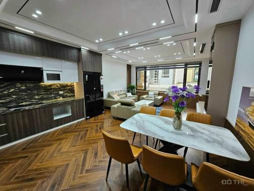 Hiếm lắm! SIÊU KD Mặt đường Nguyễn Văn Cừ! DÒNG TIỀN KHỦNG, 112m2, 6T, GIÁ 2x tỷ