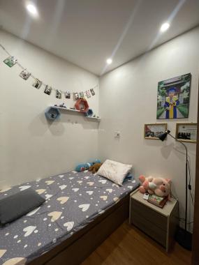 Cần bán gấp căn chung cư 299 Cầu Giấy 50m2, 2PN, nhỉnh 2 tỷ