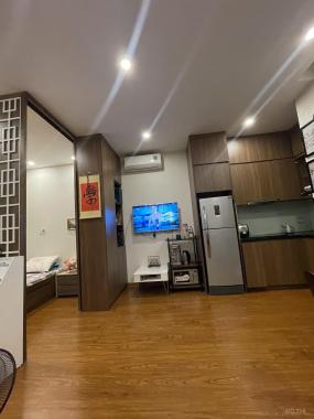 Cần bán gấp căn chung cư 299 Cầu Giấy 50m2, 2PN, nhỉnh 2 tỷ