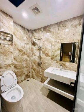 NHÀ ĐẸP ĐỨC GIANG 30m2 x 5 TẦNG 4 Phòng Ngủ - SÂN THƯỢNG SIÊU THOÁNG