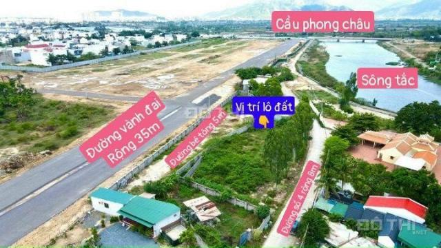 Đất 2 mặt tiền thuộc Thủy Tú - Vĩnh Thái - TP Nha Trang 17tr/m