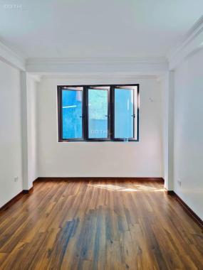 Bán nhà Hoàng Hoa Thám, Bưởi, Tây Hồ 30m2 xây 5 tầng, ngõ rộng, gần phố giá 3.85 tỷ
