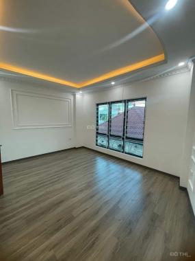 Trung Tâm CG - Nhà Đẹp ở ngay - GẦN PHỐ - 50M ÔTÔ - BA GÁC TRÁNH - DÂN TRÍ CAO - Giá 5.5 TỶ