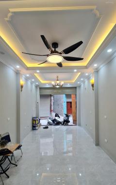 NHÀ MẶT ĐƯỜNG HOÀNG MAI - 35M - 6T - 7,5 TỶ