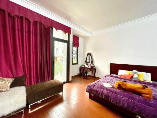 BÁN NHÀ 4 TẦNG KĐT CỘT 5,8 MỞ RỘNG.P.HỒNG HÀ GẦN BÃI TẮM CỘT 8