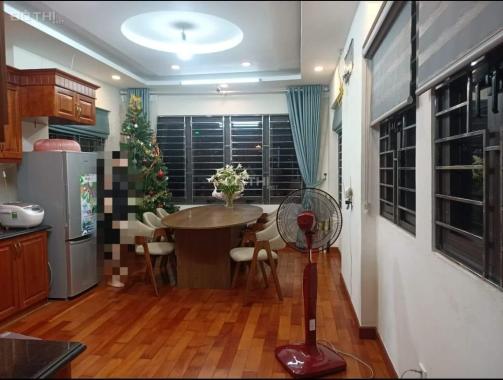 Cần bán Nhà Phố Phương Mai - Quận Đống Đa. ở ngay, tặng nội thất, 40m x4 tầng. 4,x tỷ