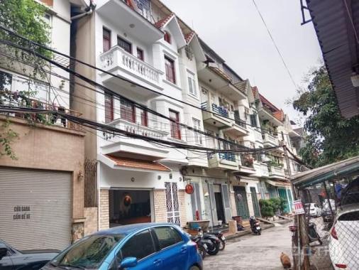 Nhà phân lô ôtô tránh kinh doanh tốt 99M2 phố nghi tàm