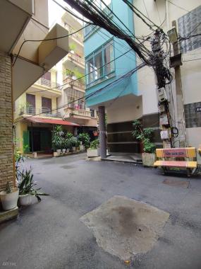 Bán mảnh đất ngõ 97 Văn Cao DT50m2, khu PL, oto vào, 2 mặt thoáng trước sau, đường nhựa afphal