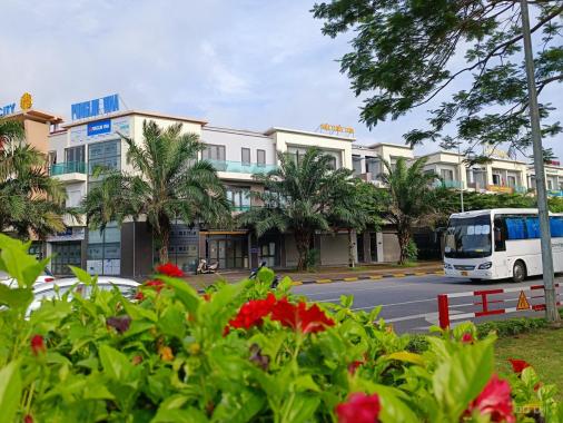Bán nhà mặt phố bố làm to, đường Hữu Nghị kđt Vsip