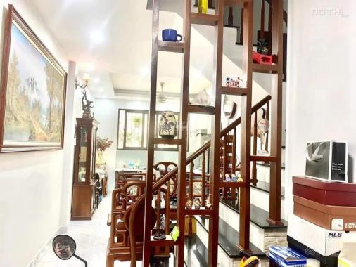 Cực Hiếm. Phố Hoàng Ngọc Phách.Ô Tô Đỗ Cửa Kinh Doanh 45Mx4T Giá 7.38 Tỷ