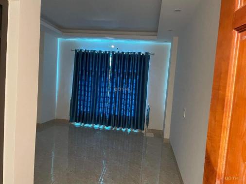 Bán nhà Thanh Trì 48m2 4 tầng nhỉnh 2 tỷ ngay ủy ban Tả Thanh Oai