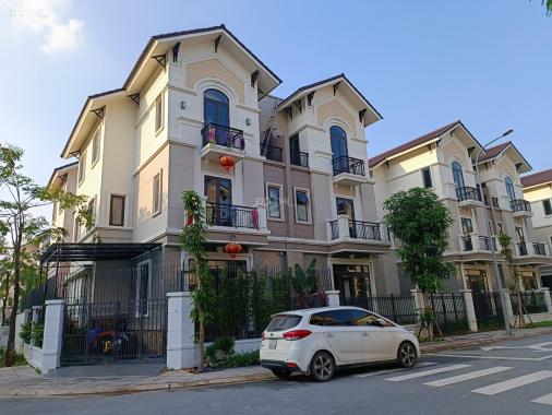 Bán biệt thự vườn sang trọng, đẳng cấp, sịn xò, giá bình dân.