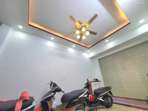 PHÁO ĐÀI LÁNG - NHÀ ĐẸP 30M2 X 5 TẦNG - VUÔNG ĐẸP - MT3.5M - NHỈNH 5 TỶ - Ở SƯỚNG