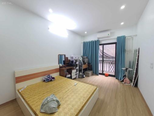 PHÁO ĐÀI LÁNG - NHÀ ĐẸP 30M2 X 5 TẦNG - VUÔNG ĐẸP - MT3.5M - NHỈNH 5 TỶ - Ở SƯỚNG