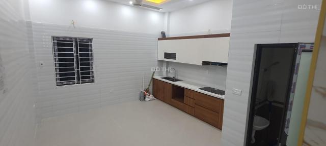 CHUYỂN VÀO NAM : Bán nhà Tam Trinh , 50m2 , 3,9 tỷ , nhà lô góc 2 thoáng vĩnh viễn