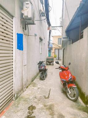 Bán nhà 5 tầng dtich 48m2 ở luôn, gần ô tô giá rẻ ngõ An Dương Vương Tây Hồ. Giá 4.7 tỷ