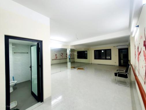 BÁN GẤP TOÀ VĂN PHÒNG MP PHẠM VĂN ĐỒNG, 70M2 × 6 TẦNG, MT 5M, 17.9 TỶ