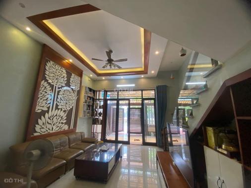 BÁN NHÀ 3 TẦNG KĐT VỰNG ĐÂNG,P.YẾT KIÊU. DT:82.5M2,MT:5.5M ĐẸP !!!