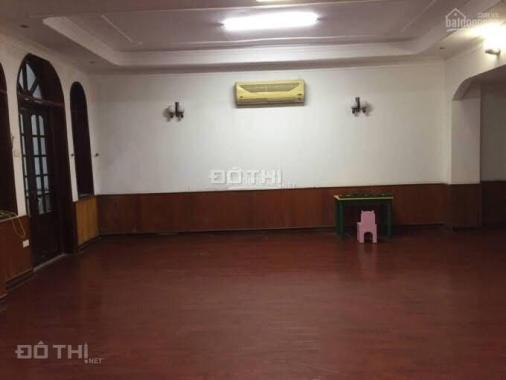 Cho thuê sàn văn phòng rộng 170m2 tại Linh Lang Ba Đình