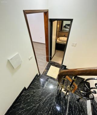 6 tỷ-Ngõ thông-Ô tô tránh-Vài bước ra phố-KD đủ mọi loại hình-Chùa Bộc, Đống Đa-Gần Thái Hà,Tây Sơn