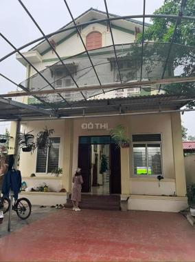BÁN ĐẤT TẶNG NHÀ 2 TẦNG ĐẸP LUNG LINH  KHU CNC HÒA LẠC