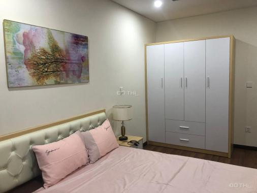 Cho thuê chung cư Mipec Xuân Thủy, căn 3PN, 2W, full đồ mới, căn góc Đông Nam