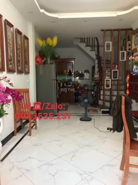 Chính chủ Bán Nhà Hậu Ái, Vân Canh, ngõ thẳng, ôtô đỗ gần, DT: 30m2 x 4tầng, hướng Đông, giá 2.38tỷ