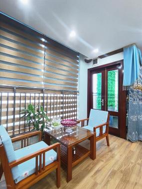 Bán căn hộ 147m2 MD Complex Mỹ Đình, tầng cao, nội thất cao cấp, khoáng đạt của người miền Nam.