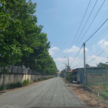 Bán lô đất đối diện nhà máy ô tô Đô Thành,xã Long Phước, Long Thành, Đồng Nai. Dt 1427m2, giá 7.9ty