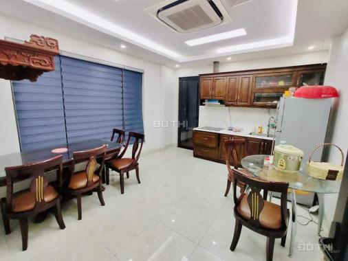TOÀ NHÀ 8 TẦNG MP VIP NHẤT CẦU GIẤY KD VÔ ĐỊCH PHÙ HỢP MỌI LOẠI HÌNH KD