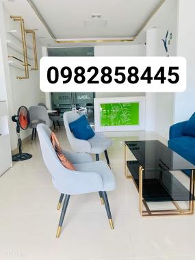 TOÀ NHÀ 8 TẦNG MP VIP NHẤT CẦU GIẤY KD VÔ ĐỊCH PHÙ HỢP MỌI LOẠI HÌNH KD