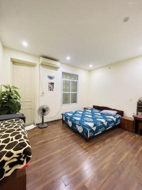 Bán nhà cầu Bươu Thanh Trì ô tô đỗ cửa 36m2 5 tầng 2.65 tỷ