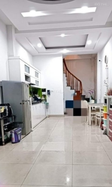 Bán nhà Mạc Thị Bưởi, HBT - Khu VIP hiếm- Ô tô đỗ cửa -36m2 x 4T giá chỉ 4.1 tỷ