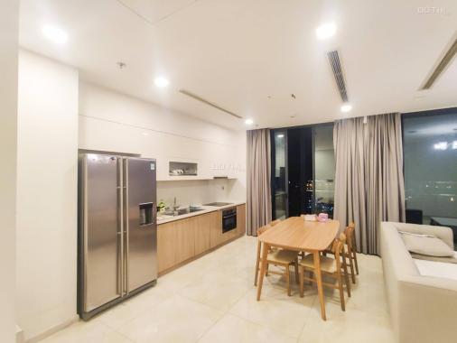 Cho thuê căn Vinhomes Golden River 4PN, 149m2 nội thất của chủ đầu tư