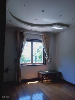 Cho thuê biệt thự cao cấp 130m*3 tầng Vinhome Riveside Long Biên full đồ đẹp giá 35tr/th