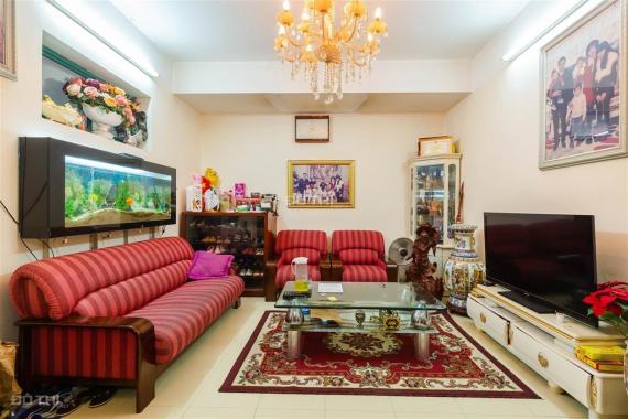 Tôi chính chủ cần bán căn hộ rất đẹp 3 phòng ngủ tòa nhà Kinh Đô 93 Lò Đúc gần Hồ Hoàn Kiếm Hà Nội