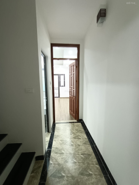 NHÀ MỚI 5 TẦNG_NGÃ TƯ GIẢI PHÓNG-TRƯƠNG ĐỊNH_15M THẲNG TẮP RA PHỐ_4.35 TỶ