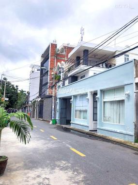 Bán nhà tại Thảo Điền, đường số 43, DT 228m2 đất, nhà cấp 4, tiện kinh doanh