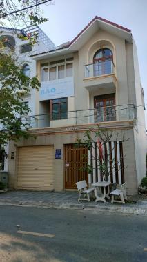 Bán nhà Thạnh Mỹ Lợi gần trường học đường Đồng Văn Cống Q.2 (140m2) 16 tỷ Lh. 0918 481 296