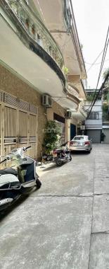 Bán nhà cầu Bươu Thanh Trì 32m2 ô tô đỗ cửa nhỉnh 3 tỷ